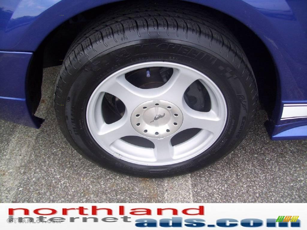 2003 Mustang V6 Coupe - Sonic Blue Metallic / Medium Graphite photo #8