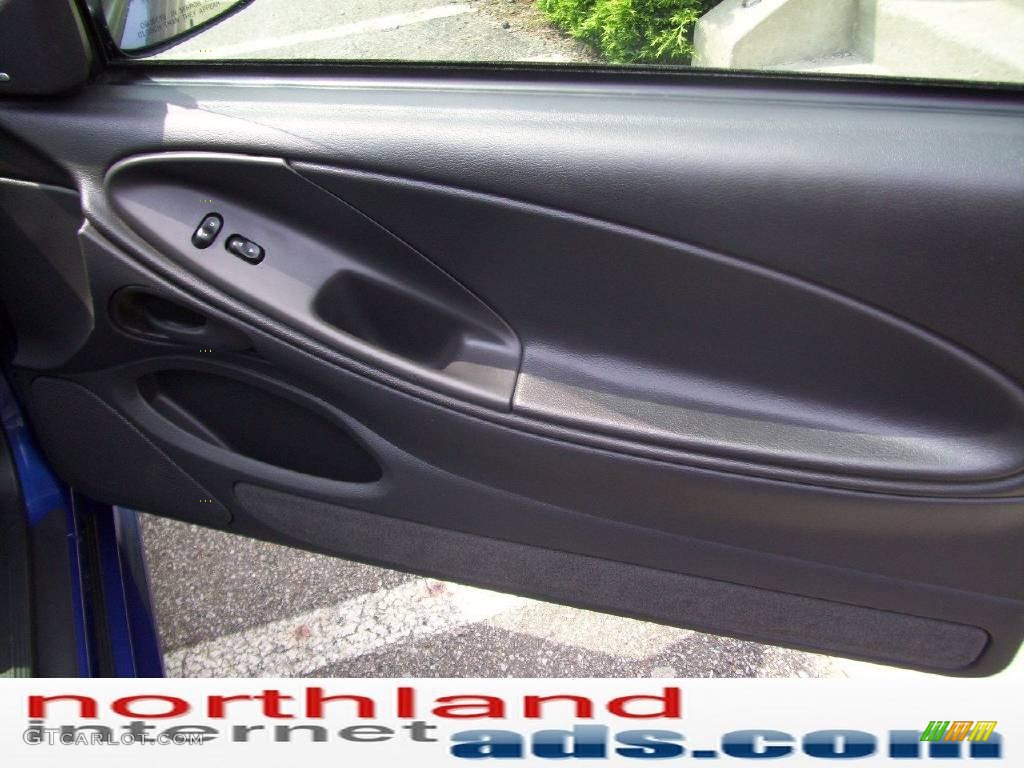 2003 Mustang V6 Coupe - Sonic Blue Metallic / Medium Graphite photo #17