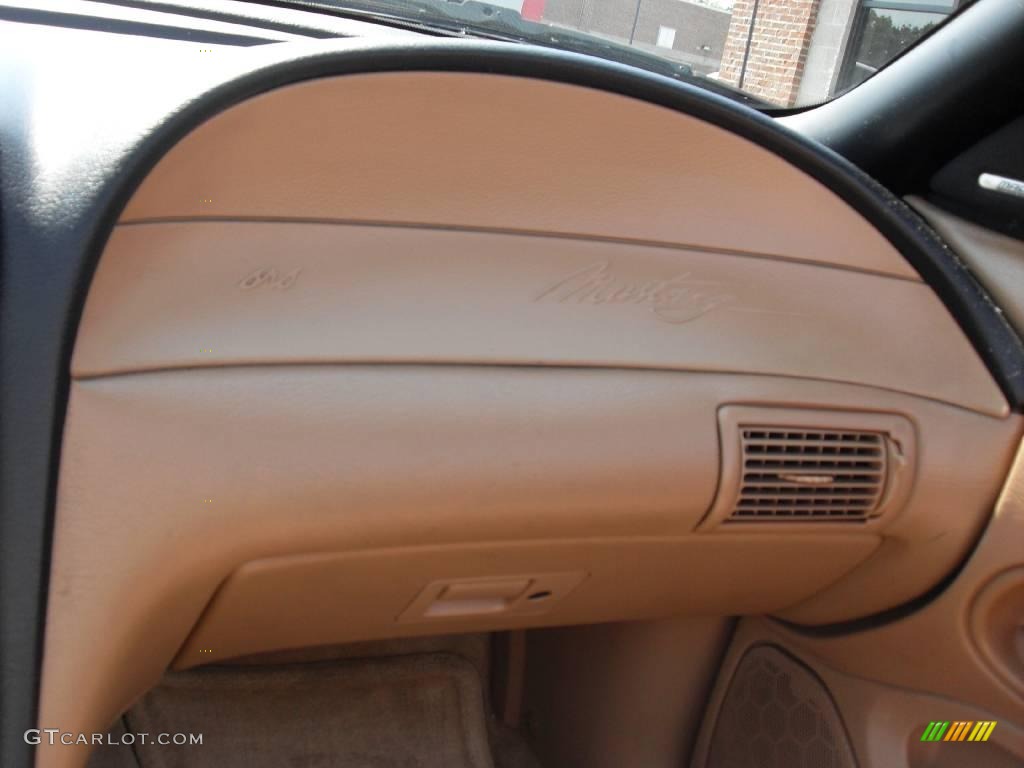 1998 Mustang GT Convertible - Laser Red / Saddle photo #15