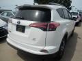 Super White - RAV4 LE Photo No. 2