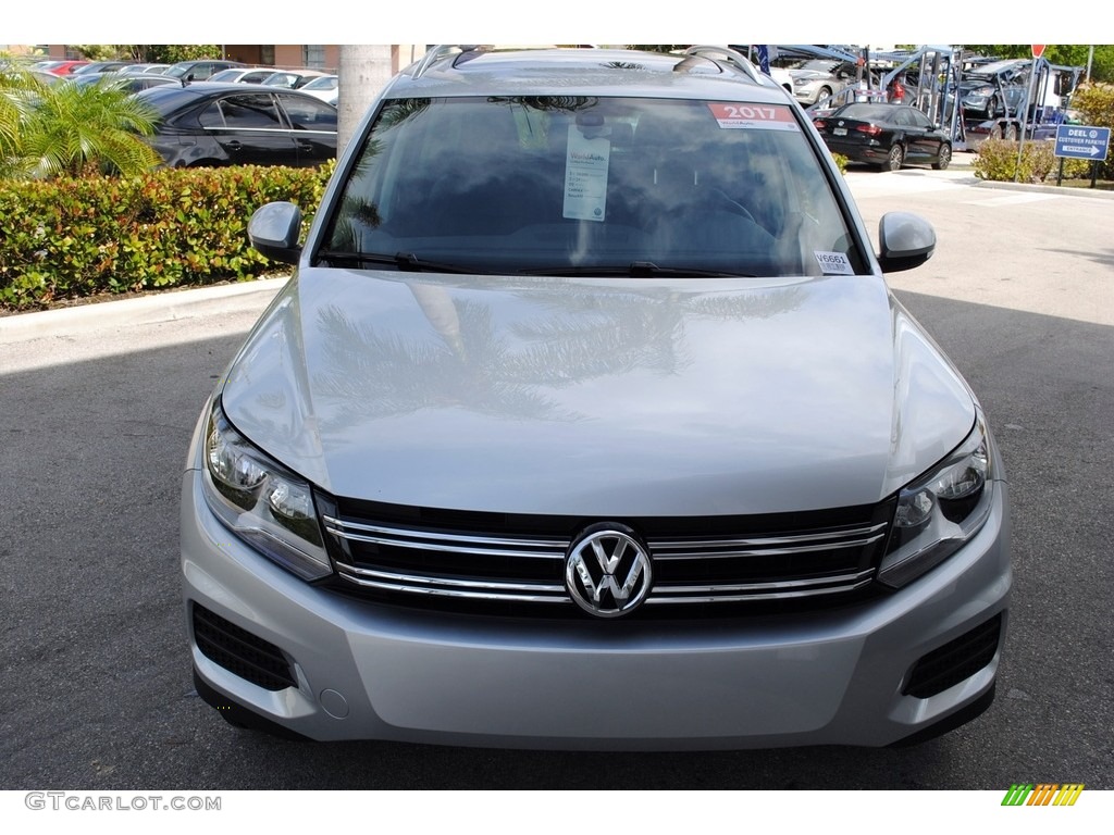 2017 Tiguan Wolfsburg - Reflex Silver Metallic / Charcoal photo #3