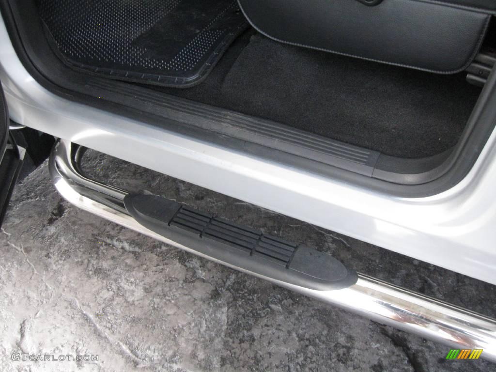 2005 Ram 1500 Sport Quad Cab - Bright Silver Metallic / Dark Slate Gray photo #13
