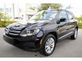 Deep Black Pearl - Tiguan Wolfsburg Photo No. 5