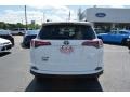 Super White - RAV4 LE Photo No. 4
