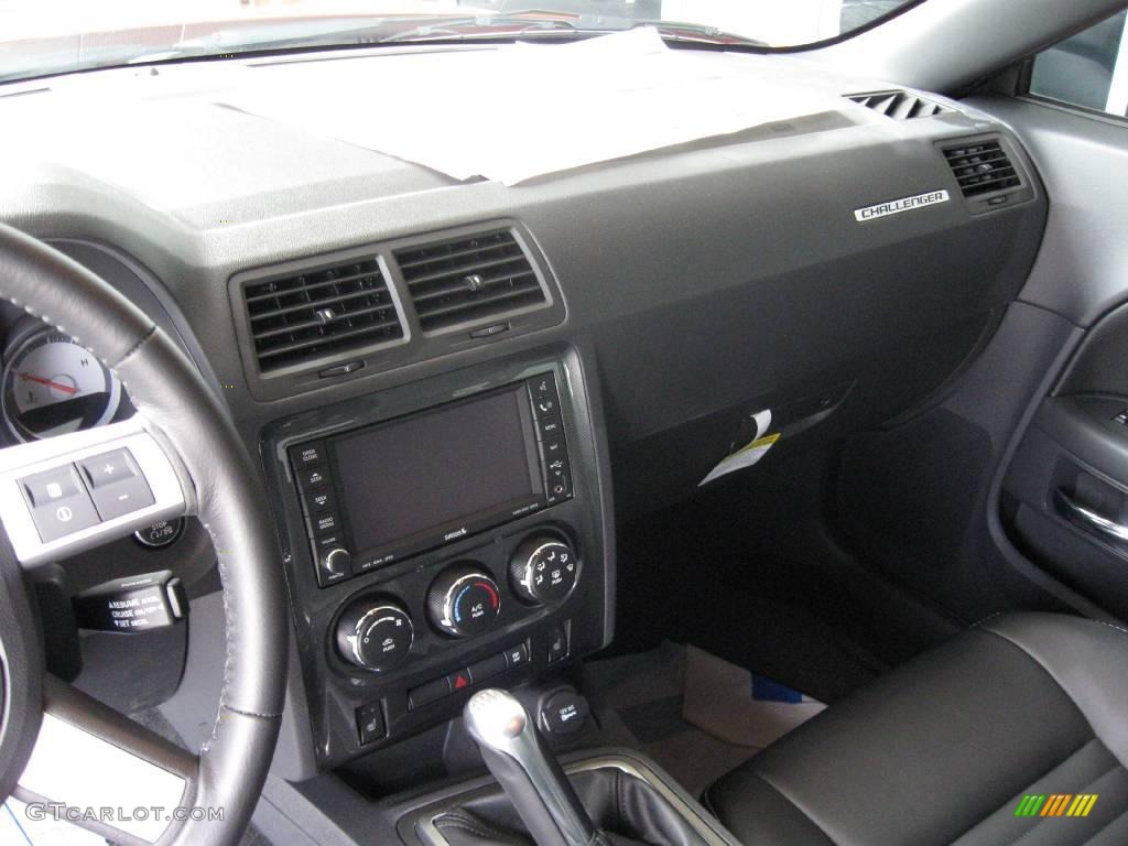 2009 Challenger R/T - HEMI Orange / Dark Slate Gray photo #9
