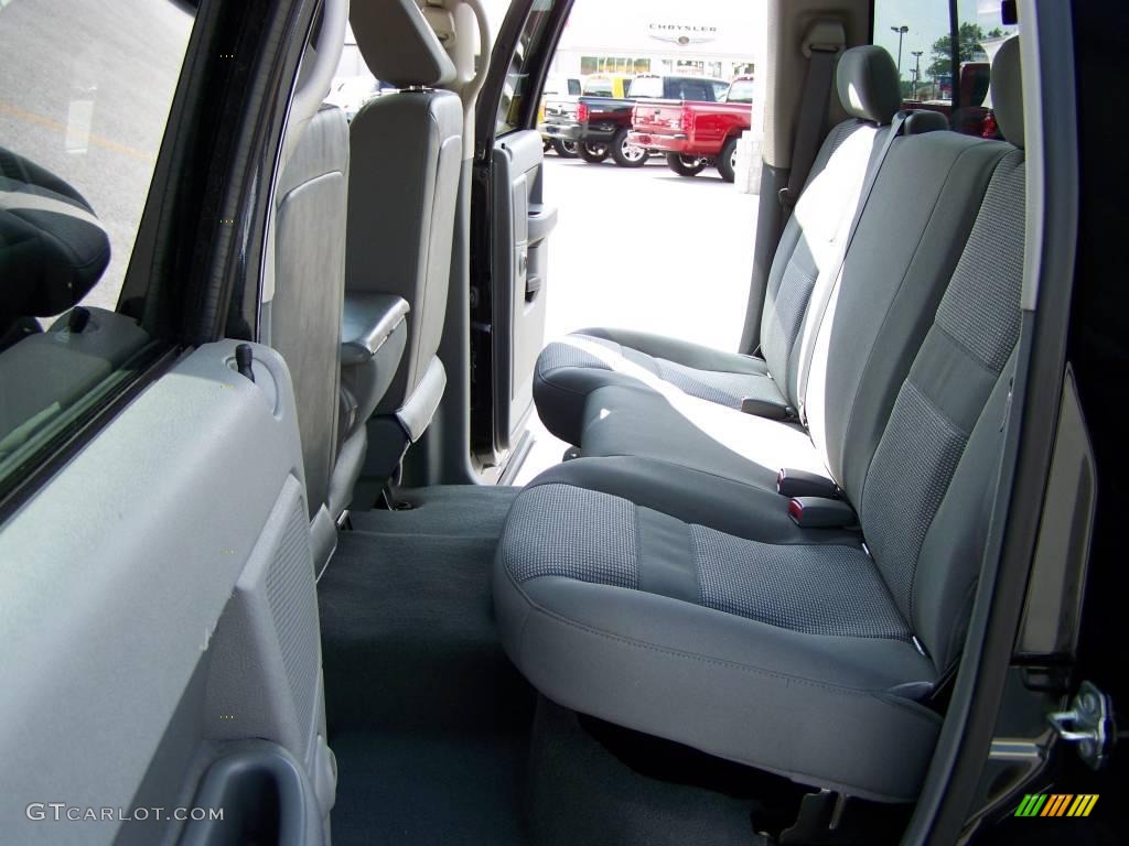 2007 Ram 1500 SLT Quad Cab 4x4 - Brilliant Black Crystal Pearl / Medium Slate Gray photo #11