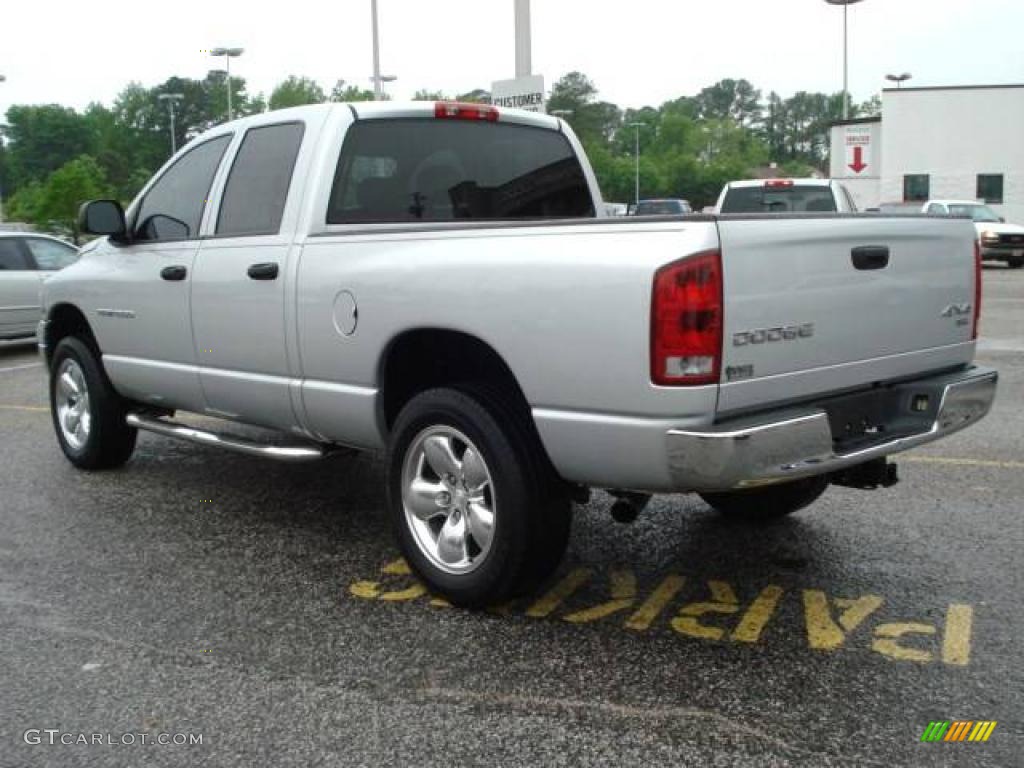 2004 Ram 1500 SLT Quad Cab 4x4 - Bright Silver Metallic / Dark Slate Gray photo #3