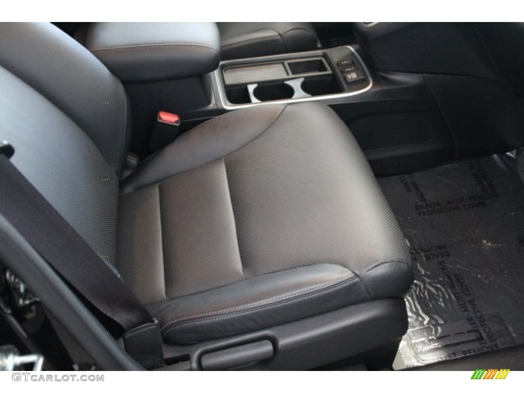 2016 CR-V Touring - Crystal Black Pearl / Black photo #36