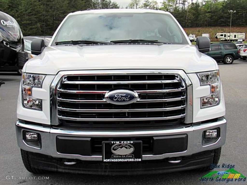 2017 F150 XLT SuperCrew 4x4 - Oxford White / Earth Gray photo #5
