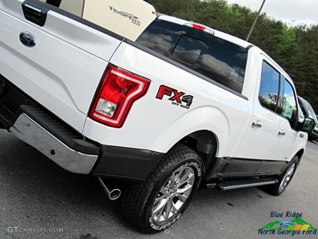 2017 F150 XLT SuperCrew 4x4 - Oxford White / Earth Gray photo #36
