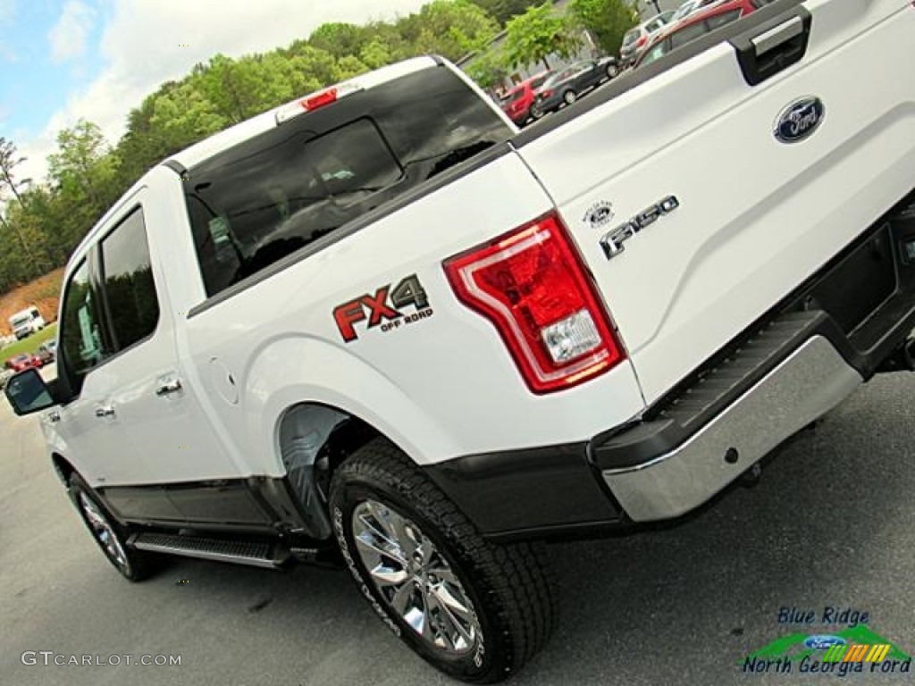 2017 F150 XLT SuperCrew 4x4 - Oxford White / Earth Gray photo #37