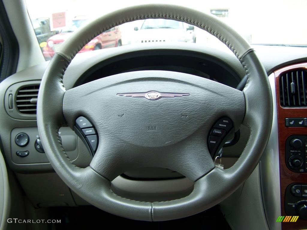 2007 Town & Country Touring - Cool Vanilla White / Dark Khaki/Light Graystone photo #17