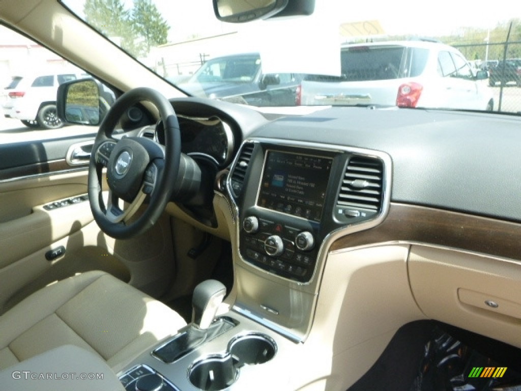 2017 Grand Cherokee Limited 4x4 - Bright White / Black/Light Frost Beige photo #8