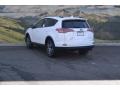 Super White - RAV4 LE Photo No. 3