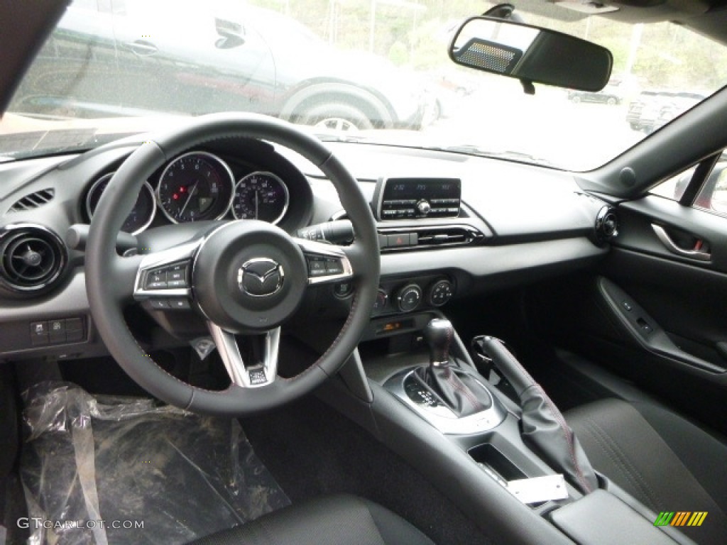 Black Interior 2017 Mazda MX-5 Miata Sport Photo #120127220
