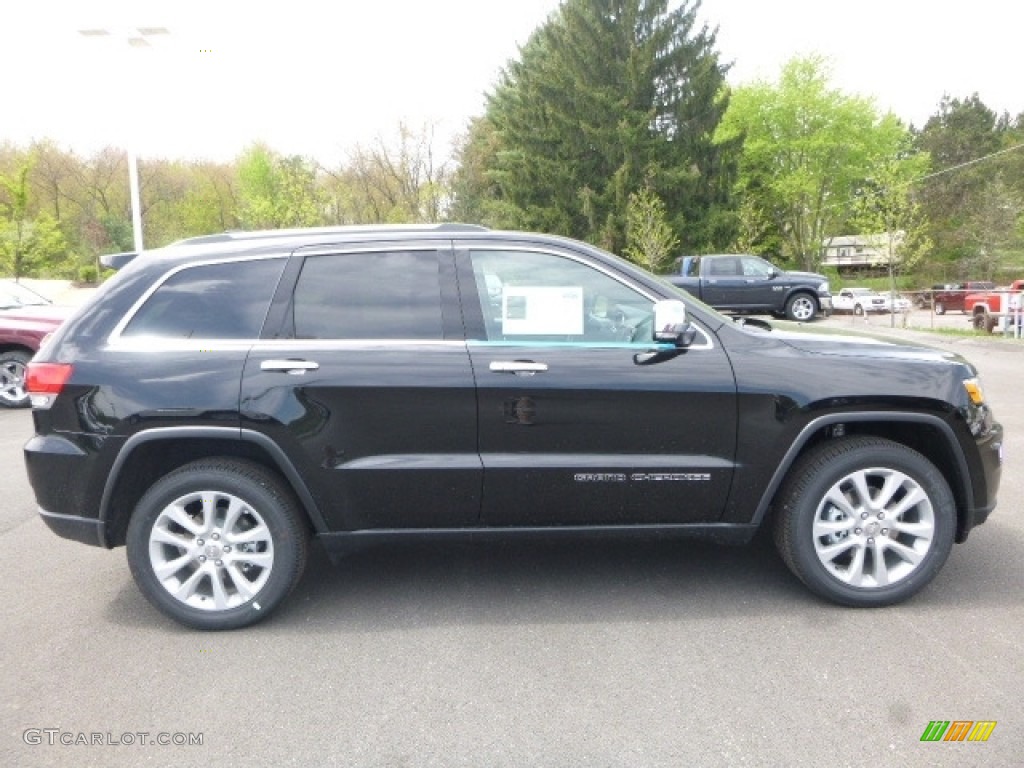 2017 Grand Cherokee Limited 4x4 - Diamond Black Crystal Pearl / Black photo #6