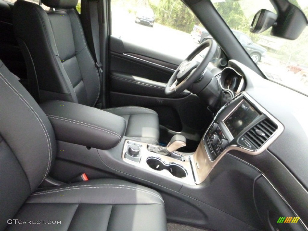 2017 Grand Cherokee Limited 4x4 - Diamond Black Crystal Pearl / Black photo #9