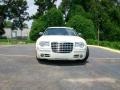 Cool Vanilla - 300 C HEMI Photo No. 8