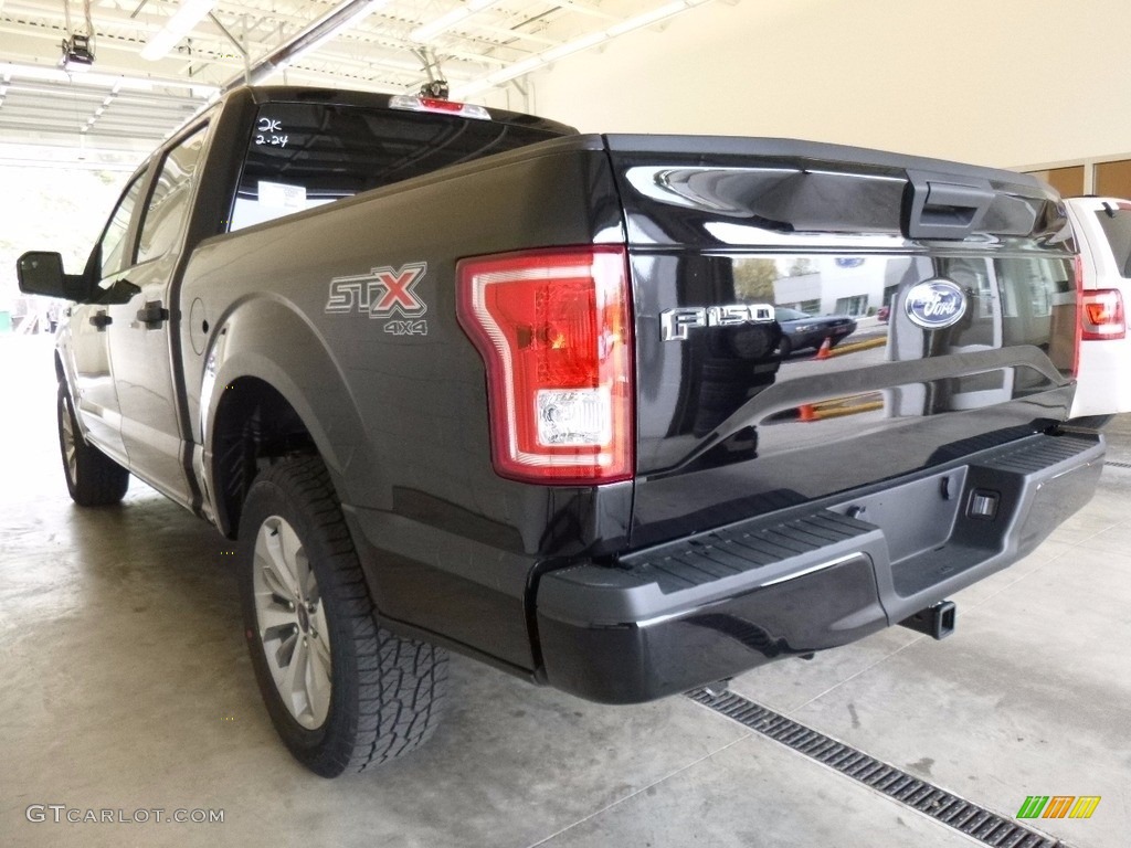 2017 F150 XL SuperCrew 4x4 - Shadow Black / Black photo #3