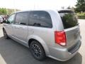 Billet Metallic - Grand Caravan SE Photo No. 3