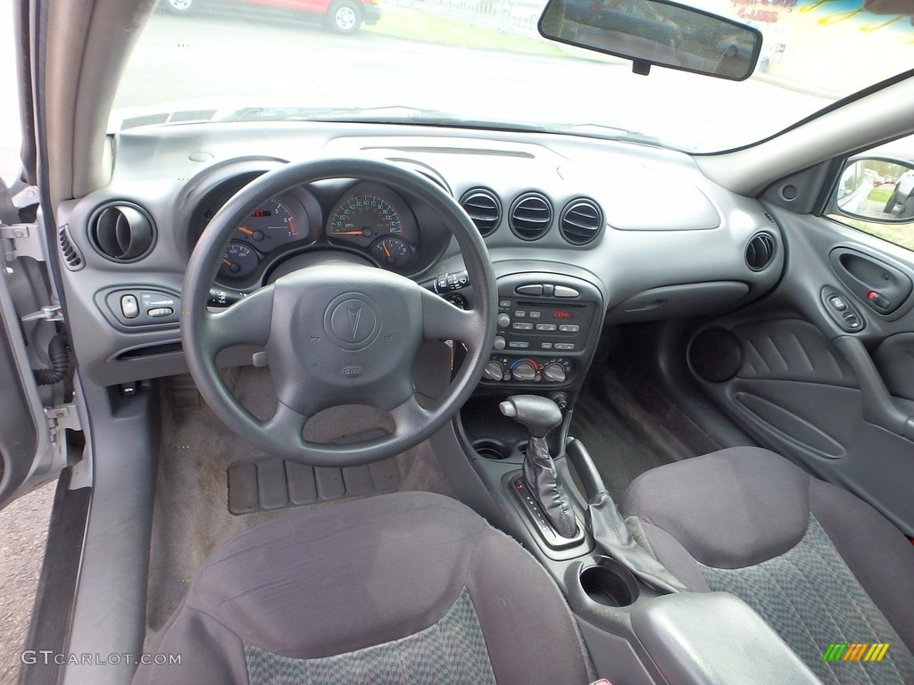 2003 Grand Am SE Sedan - Galaxy Silver Metallic / Dark Pewter photo #10