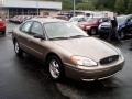 Arizona Beige Metallic - Taurus SES Sedan Photo No. 3
