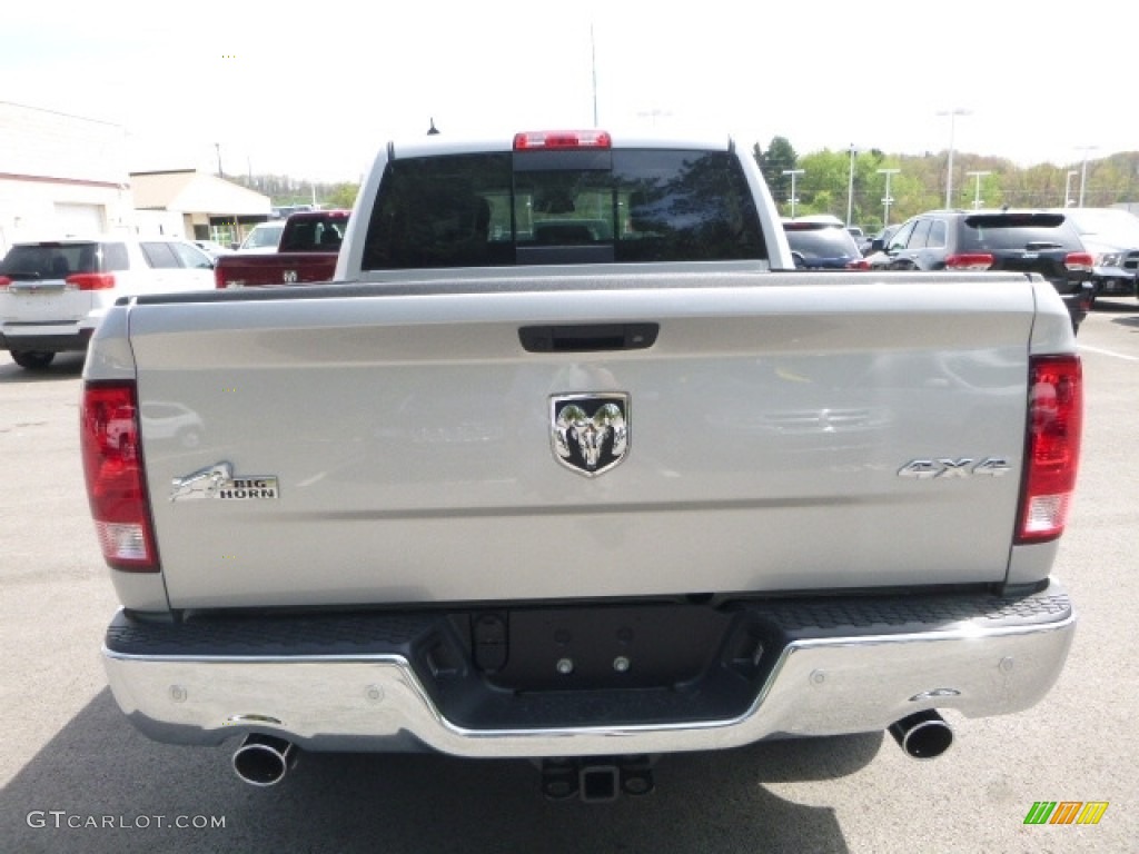 2017 1500 Big Horn Crew Cab 4x4 - Bright Silver Metallic / Black/Diesel Gray photo #6