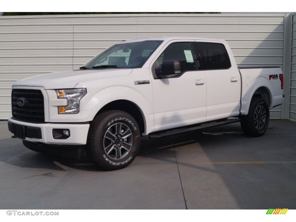 2017 F150 XLT SuperCrew 4x4 - Oxford White / Black photo #3