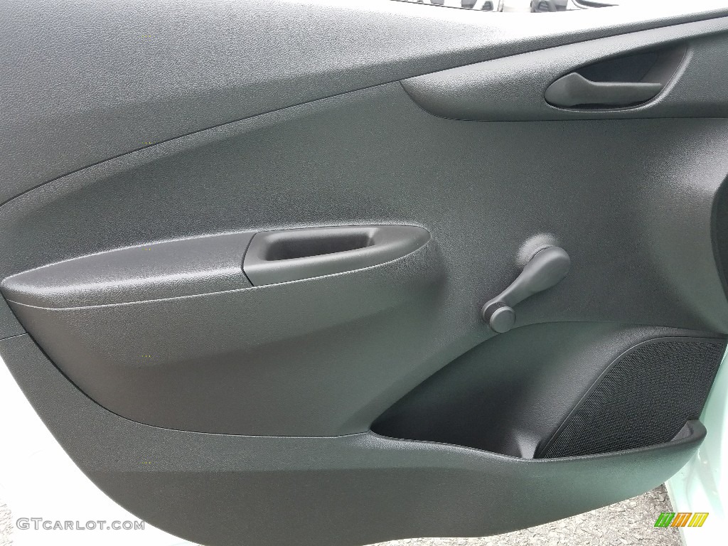 2017 Spark LS - Mint / Jet Black photo #6