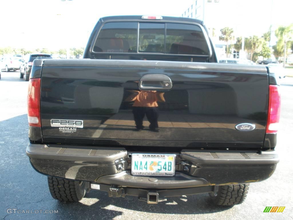 2007 F250 Super Duty Lariat Outlaw Crew Cab 4x4 - Black / Black/Red Leather photo #4