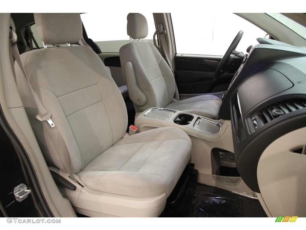 2012 Grand Caravan Crew - Dark Charcoal Pearl / Black/Light Graystone photo #16