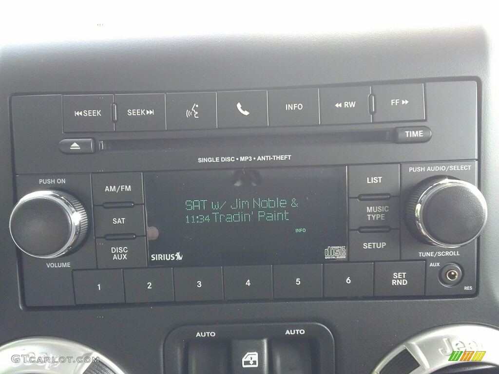 2017 Wrangler Sahara 4x4 - Black / Black/Dark Saddle photo #17