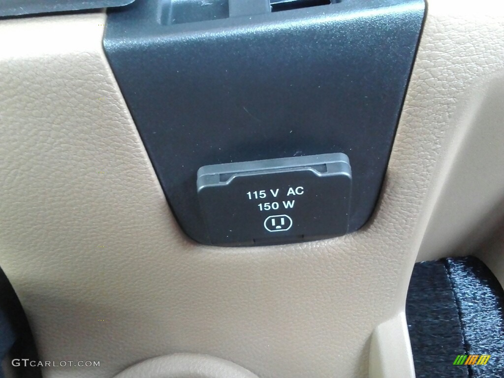 2017 Wrangler Sahara 4x4 - Black / Black/Dark Saddle photo #20