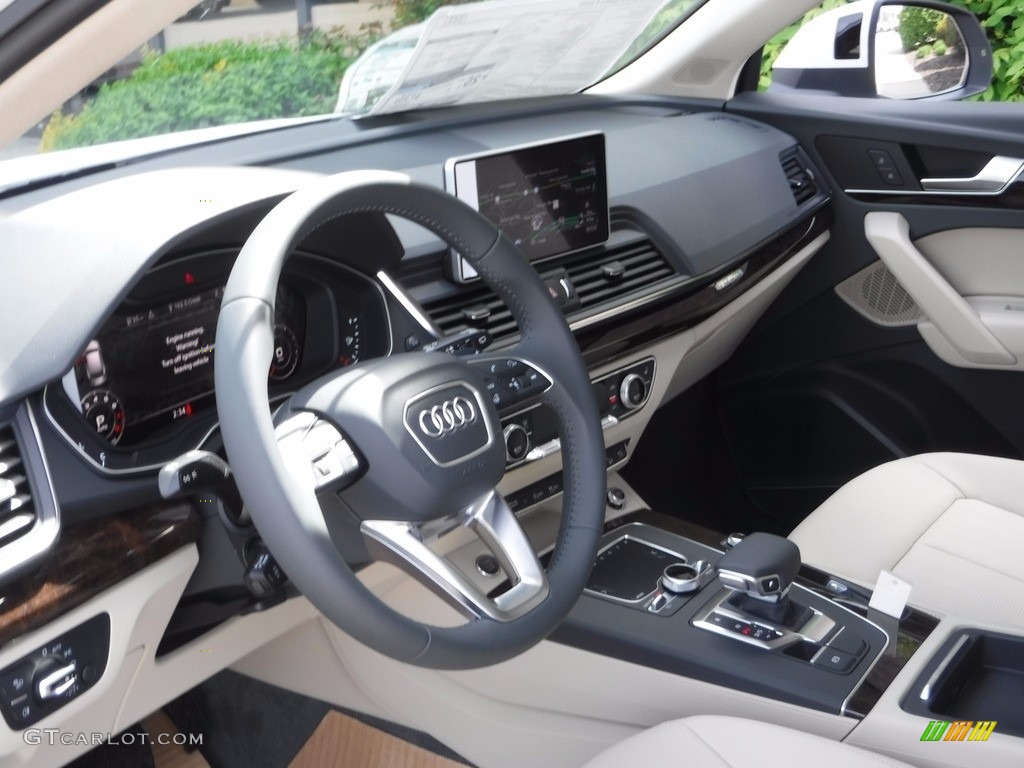 2018 Audi Q5 2.0 TFSI Premium Plus quattro Atlas Beige Dashboard Photo #120142046