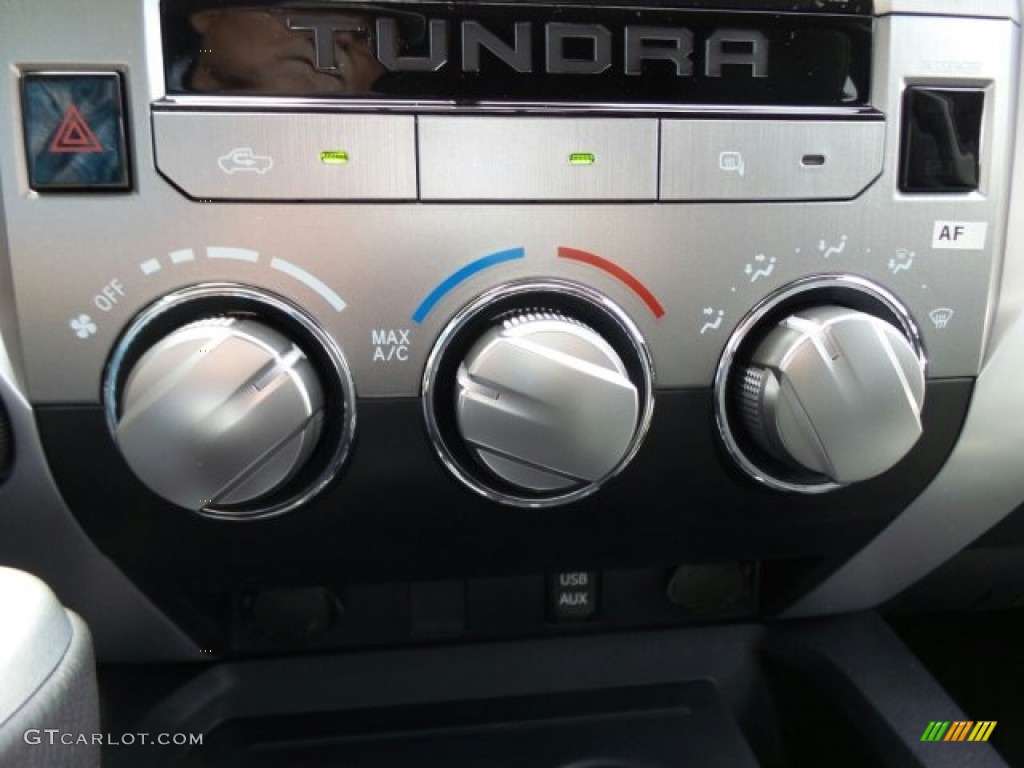 2017 Tundra SR5 Double Cab 4x4 - Magnetic Gray Metallic / Graphite photo #33