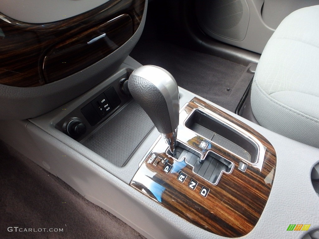 2010 Santa Fe GLS 4WD - Pearl White / Gray photo #21