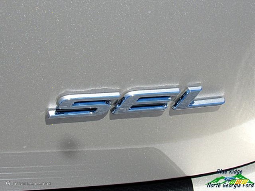 2017 Edge SEL - White Gold Metallic / Dune photo #40
