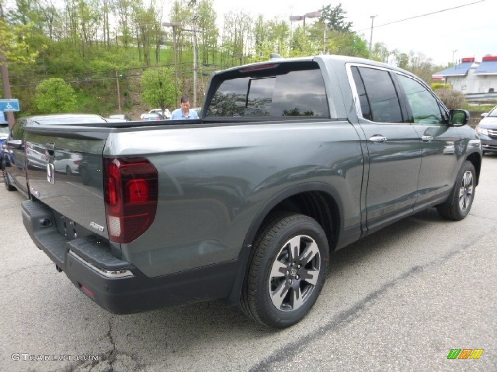 2017 Forest Mist Metallic Honda Ridgeline RTLE AWD 120125738 Photo 4 Car