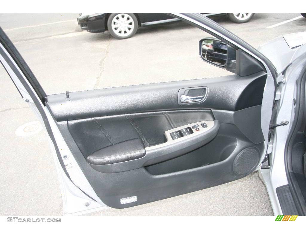 2006 Accord EX-L V6 Sedan - Alabaster Silver Metallic / Black photo #18