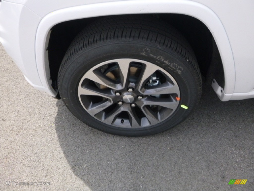 2017 Grand Cherokee Overland 4x4 - Ivory Tri-Coat / Black photo #2