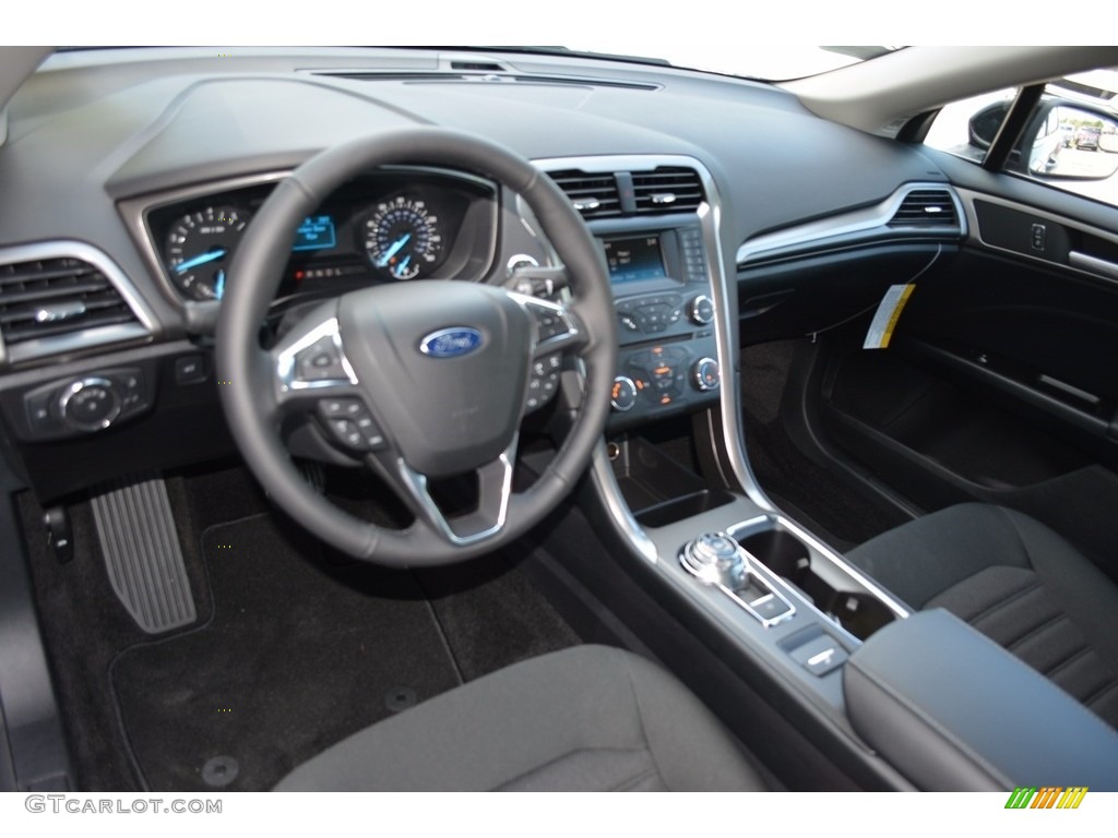 2017 Fusion S - Shadow Black / Ebony photo #7