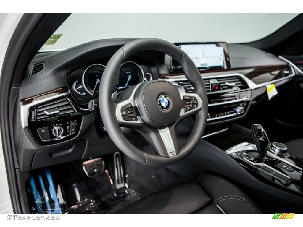 2017 5 Series 530i Sedan - Alpine White / Black photo #5