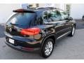 Deep Black Pearl - Tiguan Wolfsburg Photo No. 9