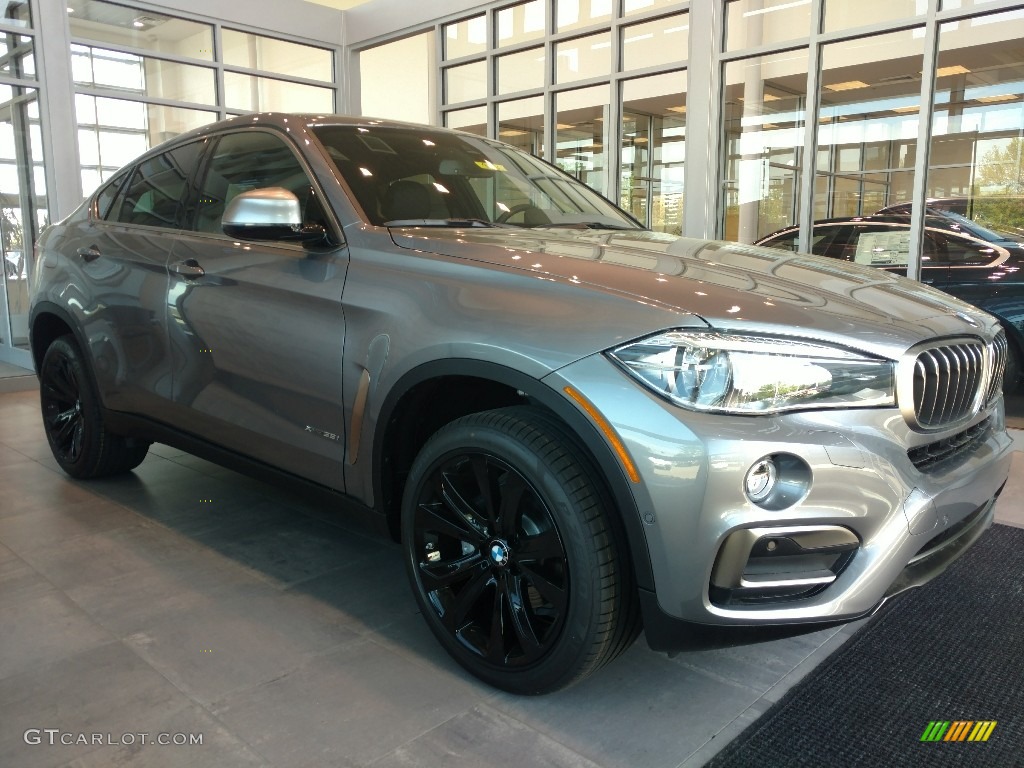 2017 X6 xDrive35i - Space Gray Metallic / Black photo #1