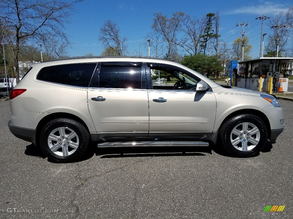 2011 Traverse LT - Gold Mist Metallic / Ebony/Ebony photo #5