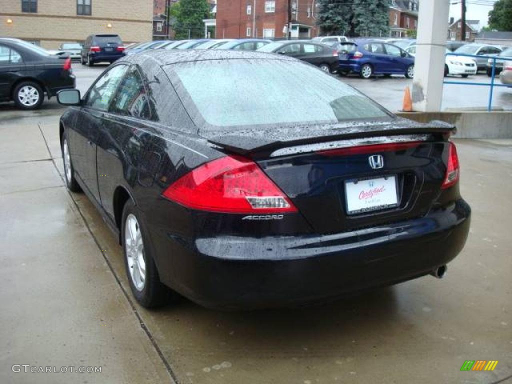 2007 Accord LX Coupe - Nighthawk Black Pearl / Black photo #2
