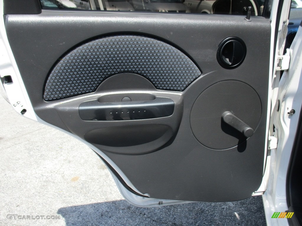 2006 Aveo LS Hatchback - Summit White / Charcoal photo #9