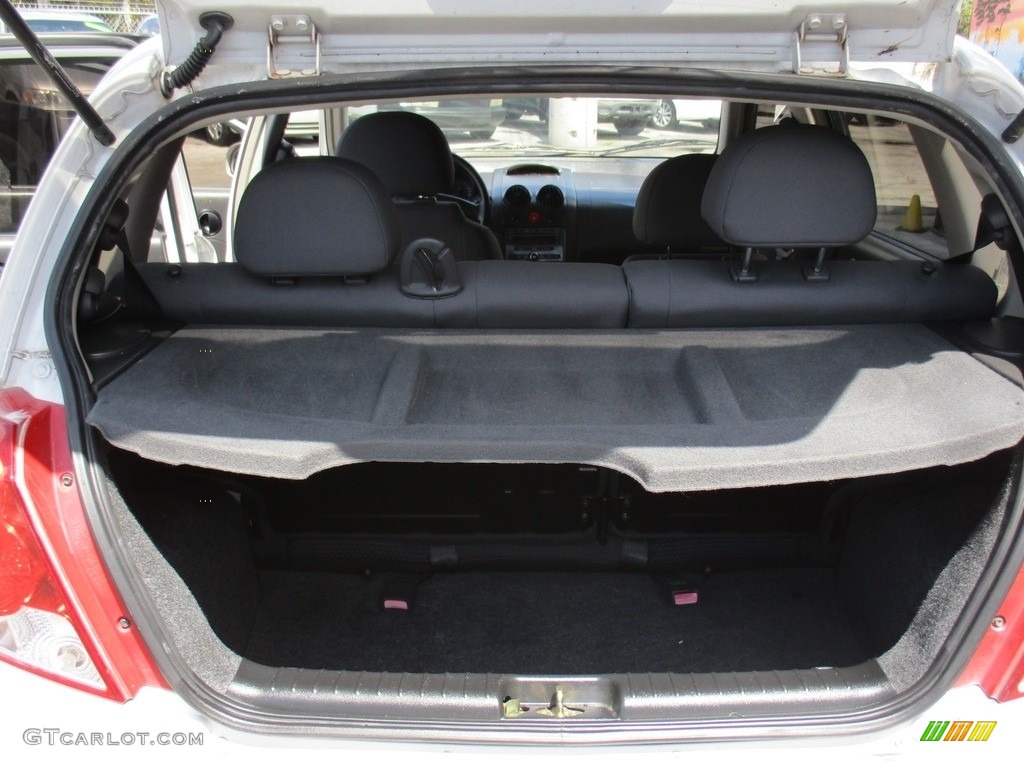 2006 Aveo LS Hatchback - Summit White / Charcoal photo #12