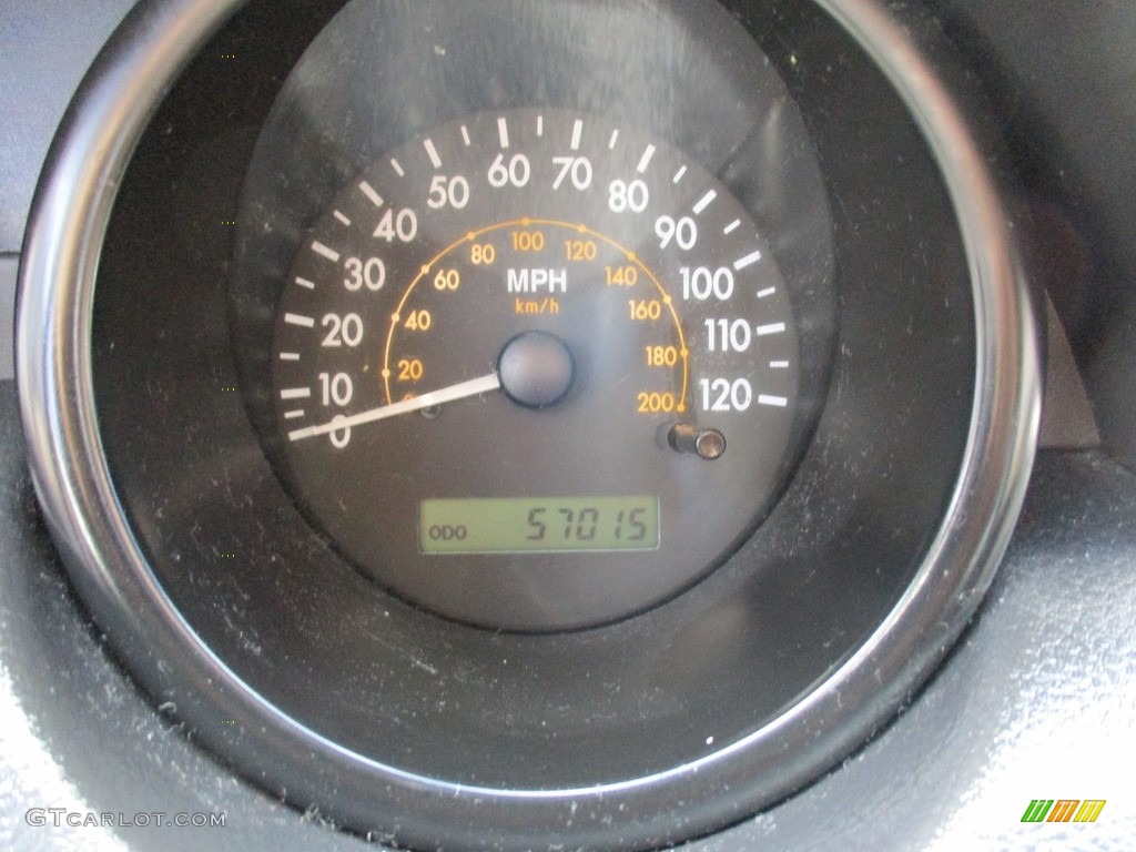 2006 Aveo LS Hatchback - Summit White / Charcoal photo #22