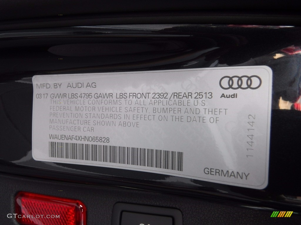 2017 A4 2.0T Premium Plus quattro - Moonlight Blue Metallic / Black photo #40